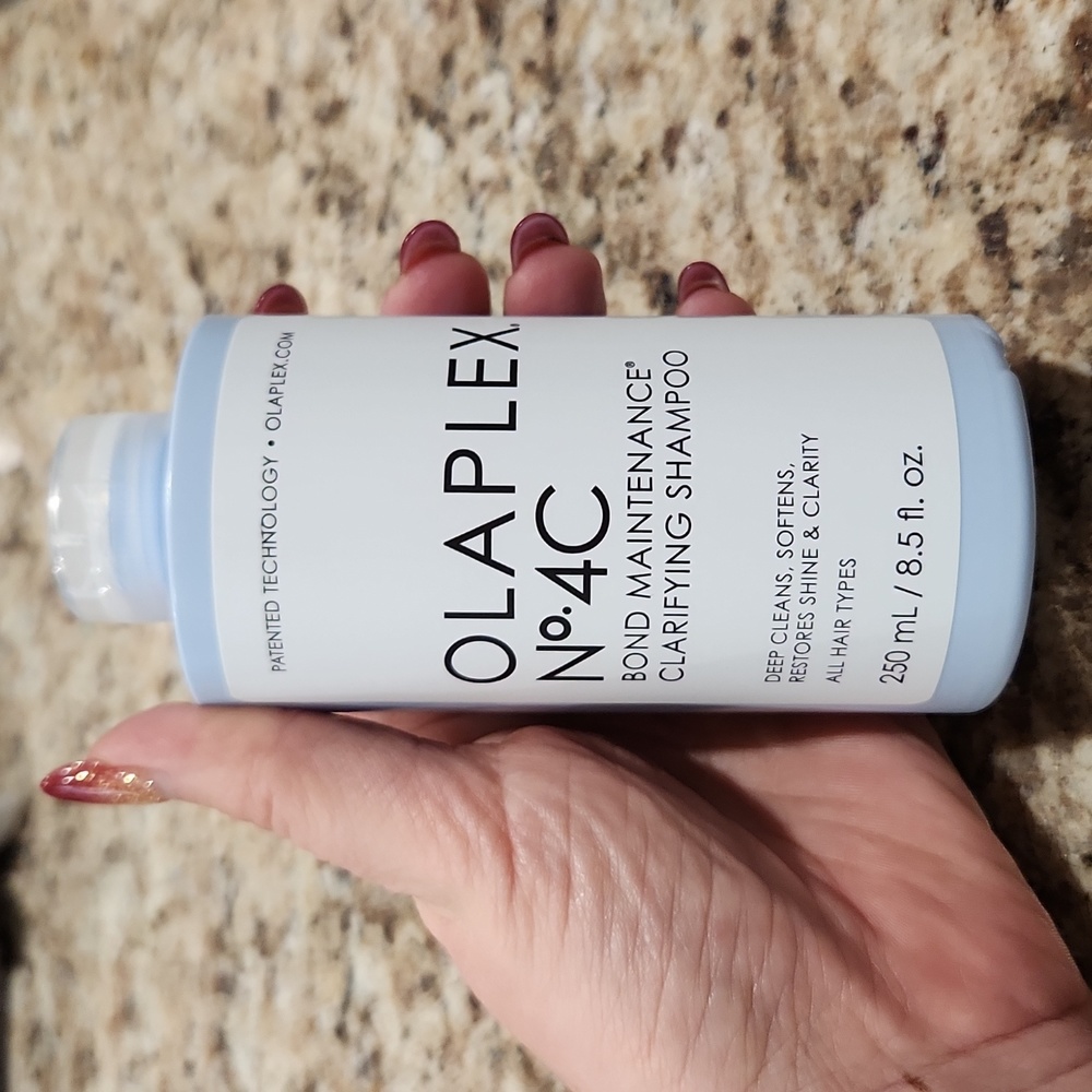 Olaplex 4C Clarifying Shampoo